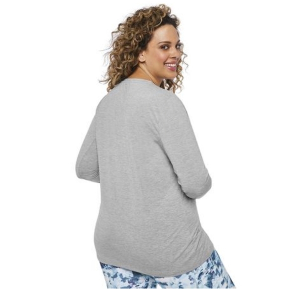 New Long Sleeved Stretch V-Neck Thumb Hole Shirt - Picture 5 of 6